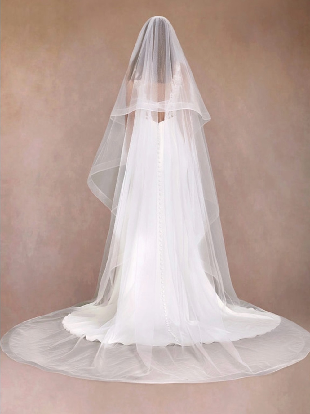 Azazie Sheer White Bridal Veil with Chapel Train